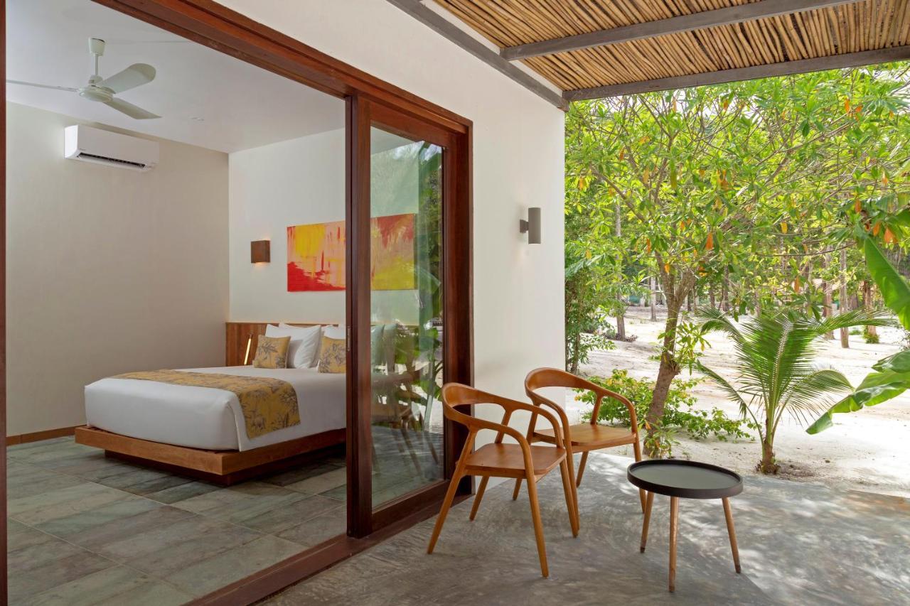 فندق Island Center Point كوه رونغ ساملوم المظهر الخارجي الصورة